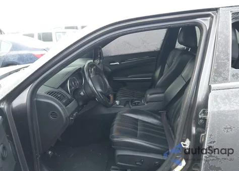 2021 Chrysler 300 300S из США, поврежденный, VIN 2C3CCABG4MH529428